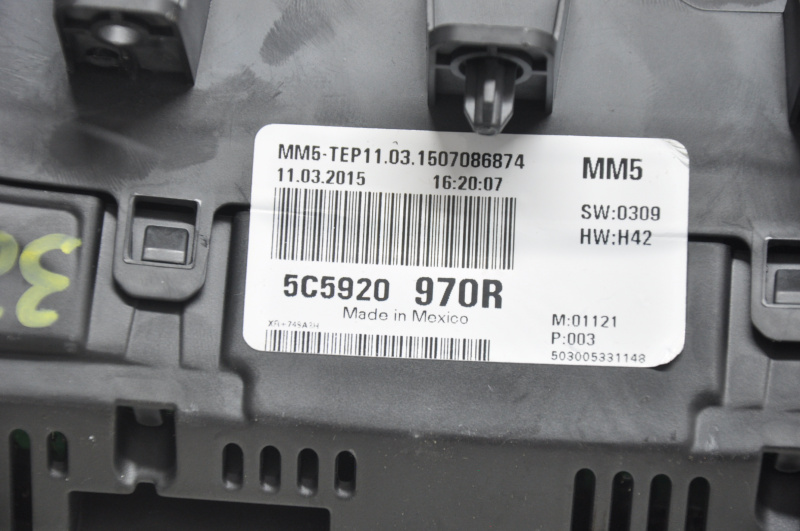 Instrument cluster VW Beetle 12-15
