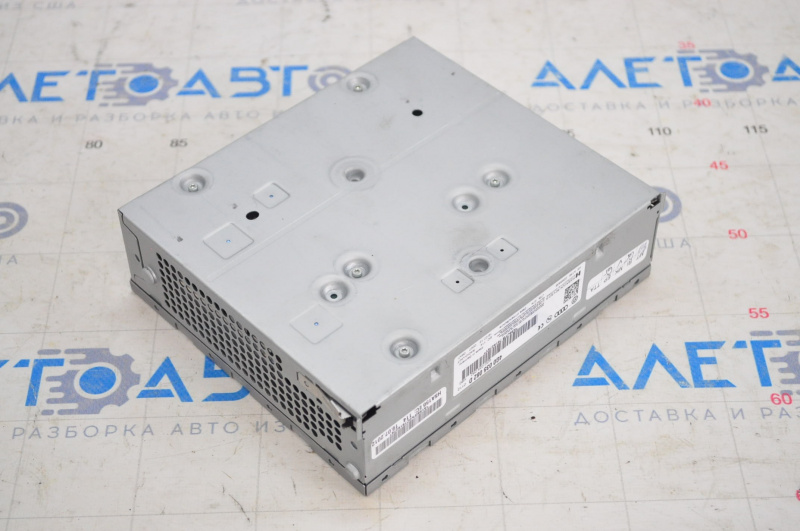 Radio amplifier unit Audi A4 B8 08-16