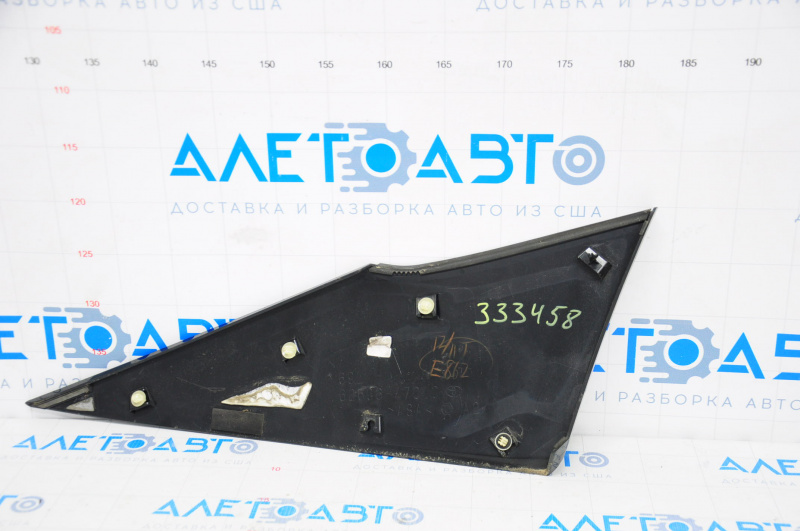 Rear left wing plug Toyota Prius 50 16-22 scratch, varnish peeled off