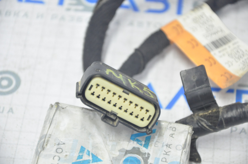 Wiring front bumper Ford Fusion mk5 13-16 under fog lights, without parking sensors, without blinds