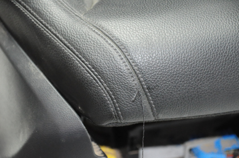 Mercedes CLA 14-19 passenger seat without airbag, electric, black leather, water damage, motors not working