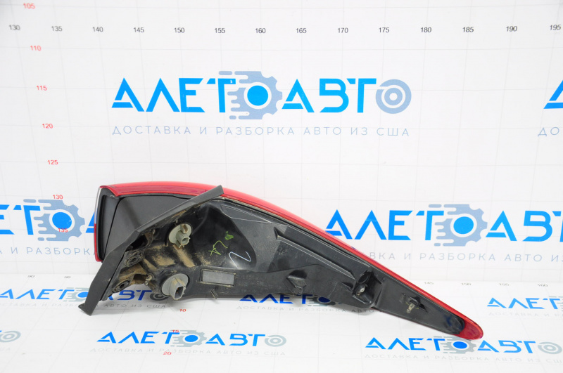 Light outer wing left Infiniti JX35 QX60 13-15 prerest, broken corner, scratches