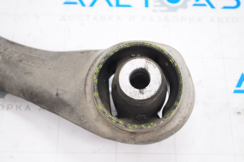Lower front right arm BMW 5 F10 11-16 RWD front, torn silent block