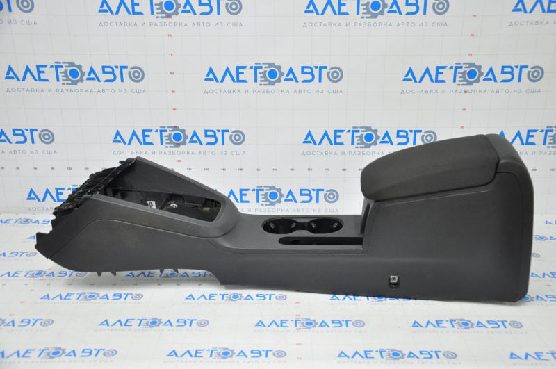 Console center armrest and cup holders VW Jetta 11-14 USA cloth black, scratches