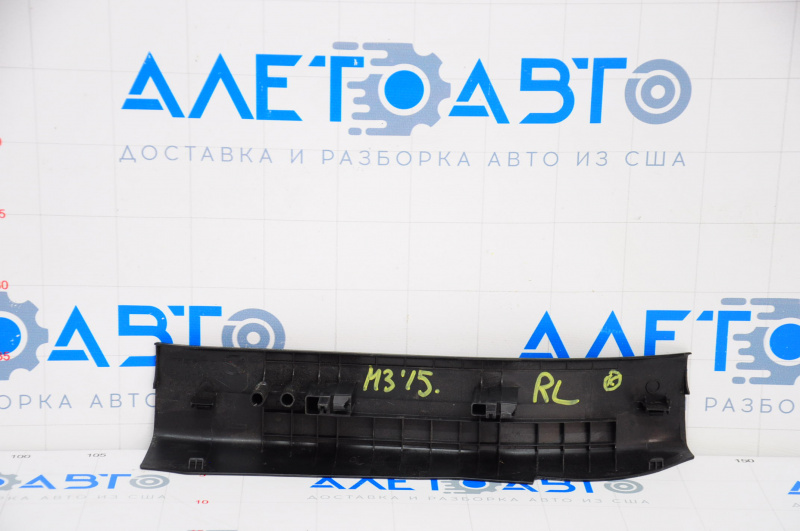 Door sill trim rear left Mazda 3 14-18 BM