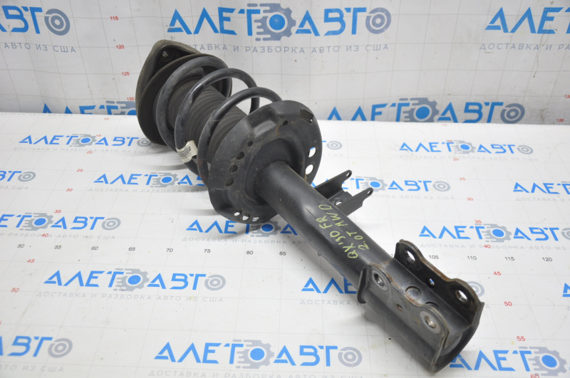 Front right shock absorber assembly for Infiniti QX30 17-19 AWD