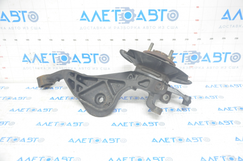 Trunnion with hub rear left Ford Ecosport 18-22 AWD with casing