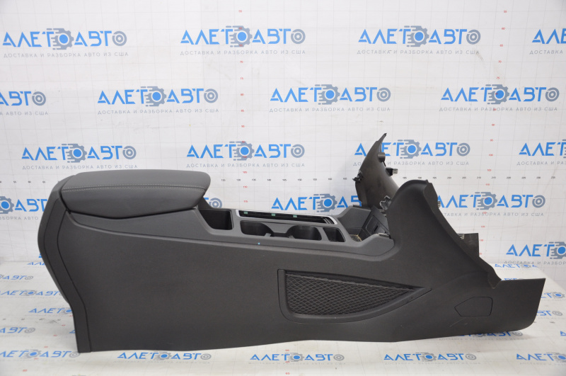 Central console armrest and cup holders Ford Escape MK3 17-19 black, scratches