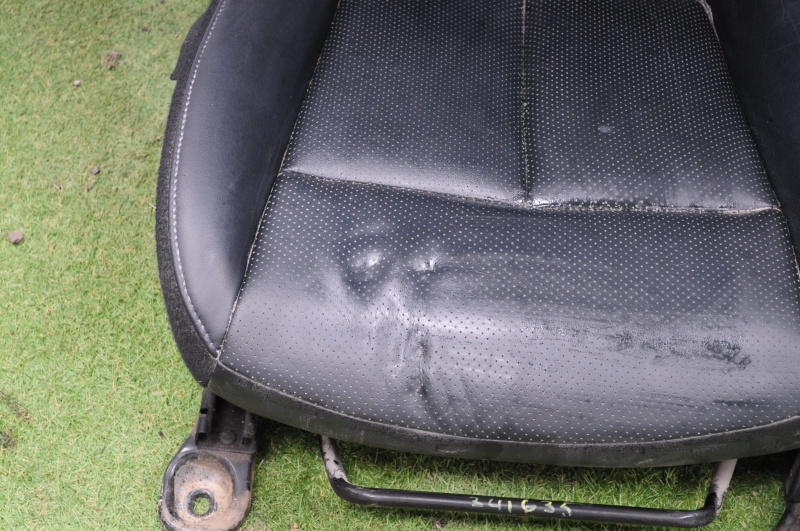 Driver's seat Nissan Leaf 13-13 without airbag, mechanical, heated, leather black, dented