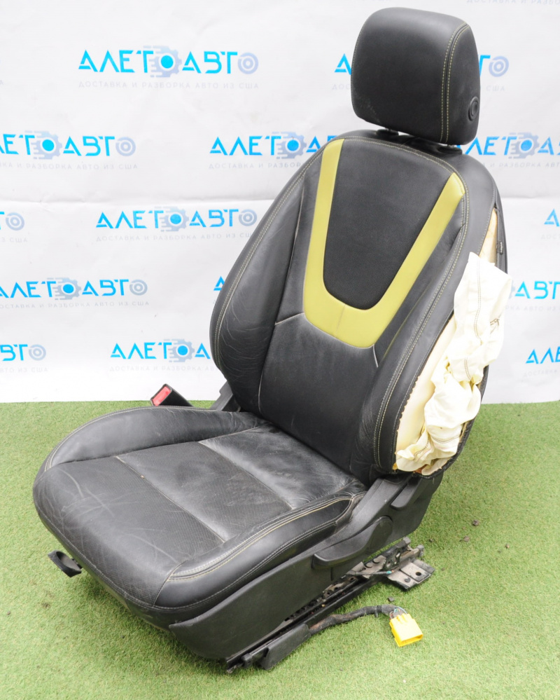 Driver's seat Chevrolet Volt 11-15 without airbag, mechanical, leather black, shot