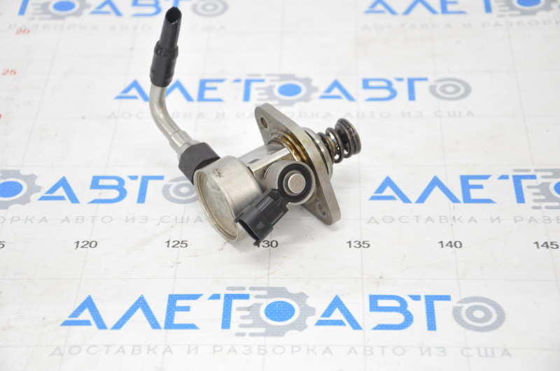 Fuel pump high pressure fuel pump fuel injection pump Ford Fusion mk5 13-20 1.5