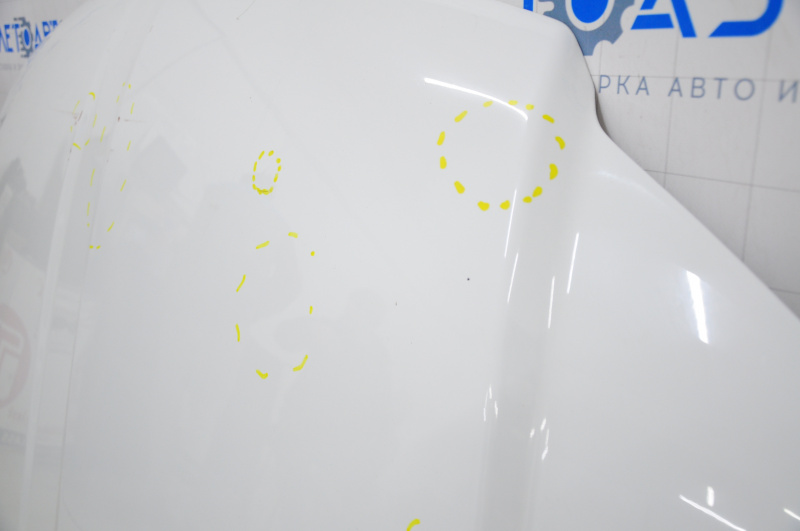 Hood bare Dodge Grand Caravan 11-20 white PW7, pokes