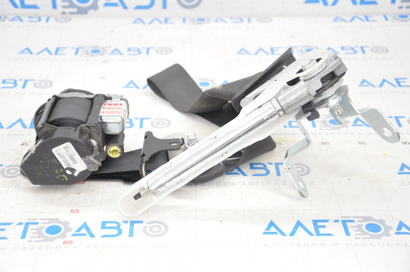 Mitsubishi Outlander 14-22 black passenger seat belt with tensioner
