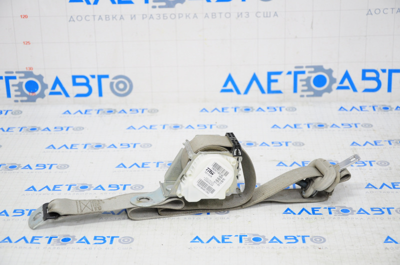 Seat belt rear left Dodge Grand Caravan 11-17 beige, 2nd row, water damage