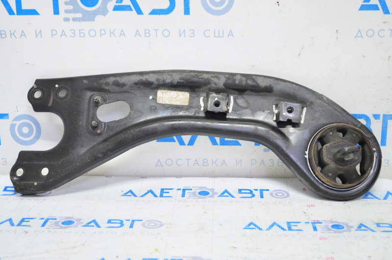 Rear right longitudinal arm Kia Sorento 10-15 FWD cracked silent block
