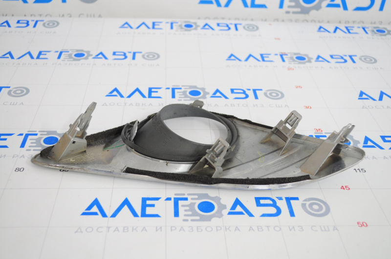 Left fog light frame Toyota Camry v50 12-14 usa XLE chrome, pokes on chrome