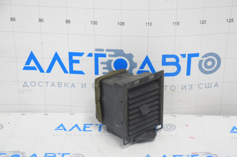 Air duct dashboard center right Lincoln Town Car 98-11 black