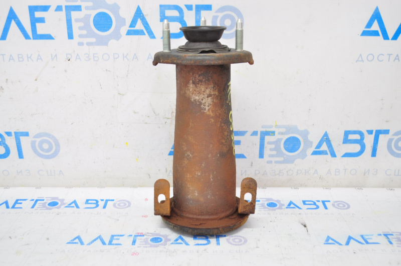 Rear support left Lexus GS300 GS350 GS430 GS450h 06-11 rust