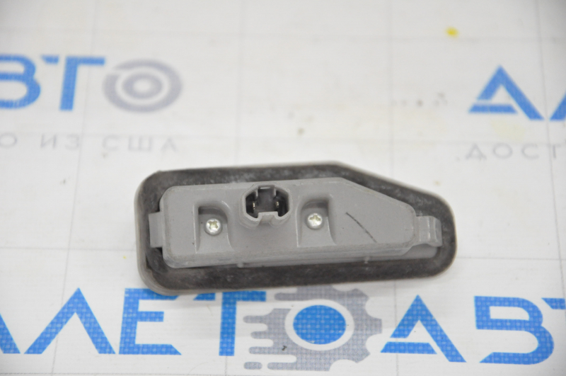 Left trunk lid number plate light for Lexus IS250 IS300 IS350 06-13