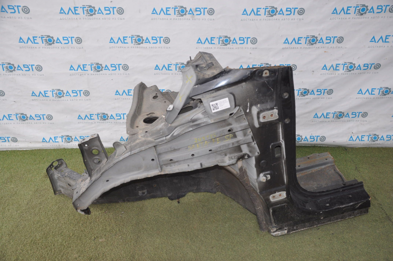 Front quarter left Hyundai Santa FE Sport 13-16 black without pillar, dented side member
