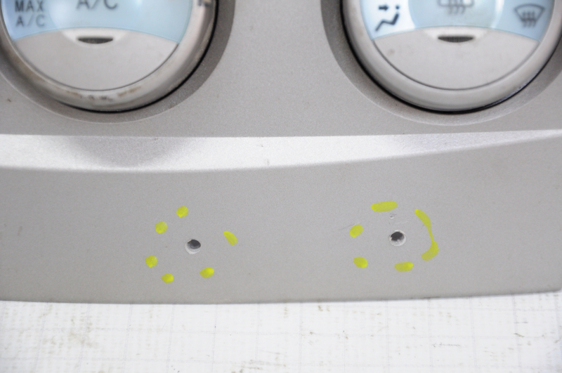 Climate control Toyota Camry v40 07-09 not factory holes