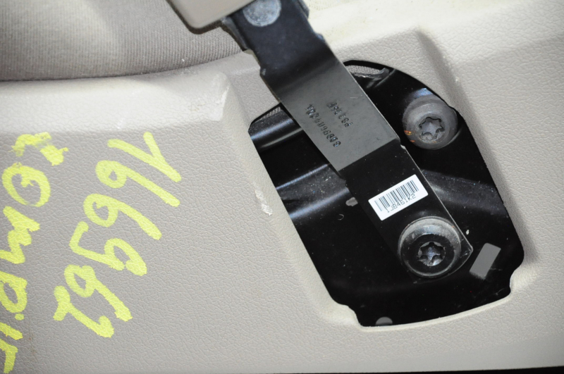Passenger seat Jeep Compass 11-14 without airbag, cloth beige