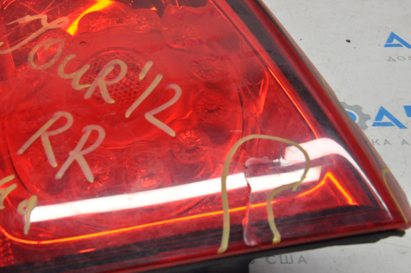 Light inside trunk door right Dodge Journey 11-20 LED light, chip, crack, for polishing