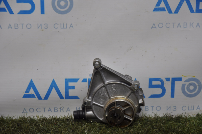 Vacuum pump BMW 3 F30 12-18 2.0T