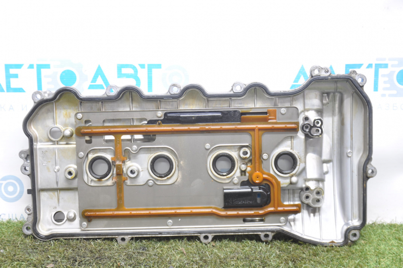Valve cover Toyota Highlander 14-19 2.7 1ARFE