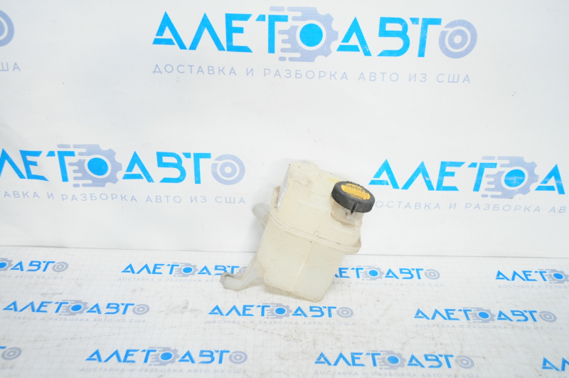 Lexus CT200h 11-17 inverter coolant reservoir with lid