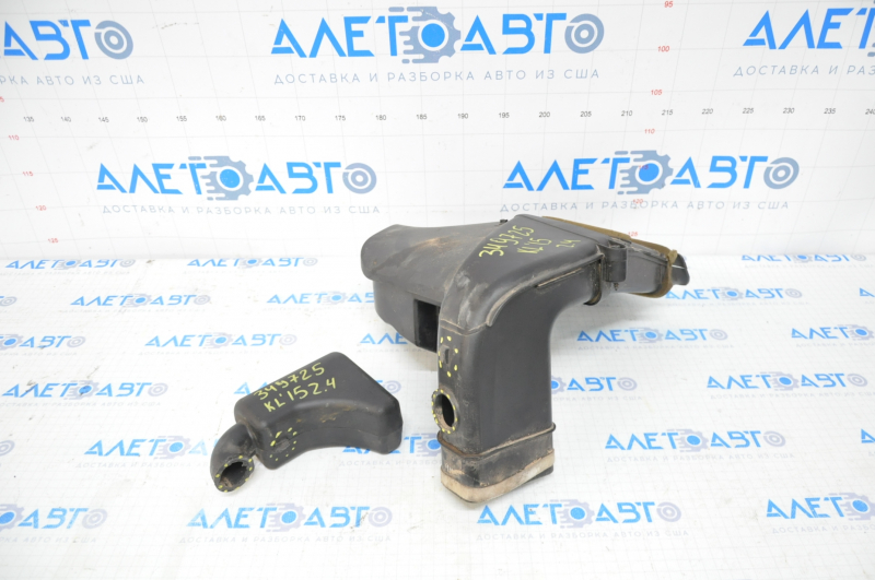 Air intake Jeep Cherokee KL 14-18 2.4 broken garbage collector