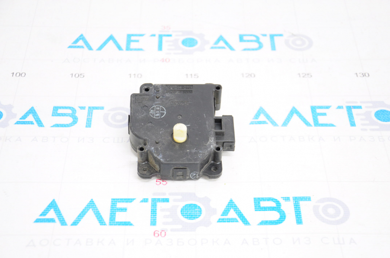 Actuator motor heater drive air conditioner, left, MODE Toyota Solara 04-08 without fastening