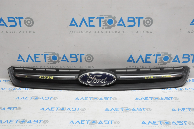 Grill grill Ford Escape MK3 13-16 with emblem chrome strip, dent on emblem, bumps on chrome