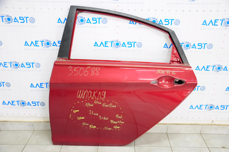 Door bare rear left Hyundai Sonata 11-14 red TR, putty