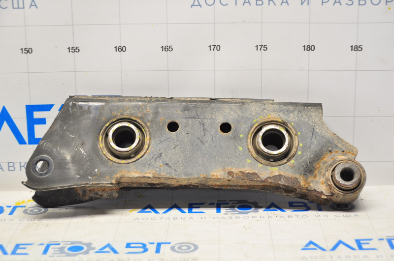 Rear right transverse control arm Nissan Maxima A36 16-23 S/B for replacement