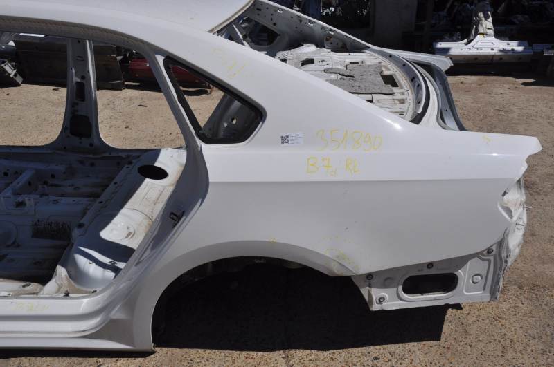 Quarter wing rear left VW Passat b7 12-15 USA white on body, bumps, dented
