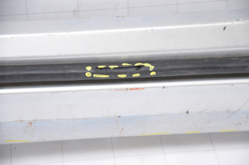 Right threshold Ford Fusion mk5 13-20 silver dented, broken fasteners, sawed, tears, torn seal