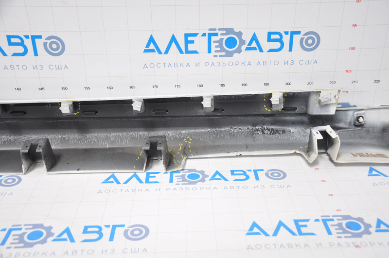 Left threshold Ford Fusion mk5 13-20 white broken fasteners, dented, fractured, sawed