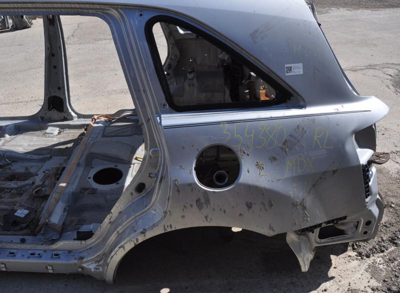 Quarter wing rear left Acura MDX 07-13 silver on body