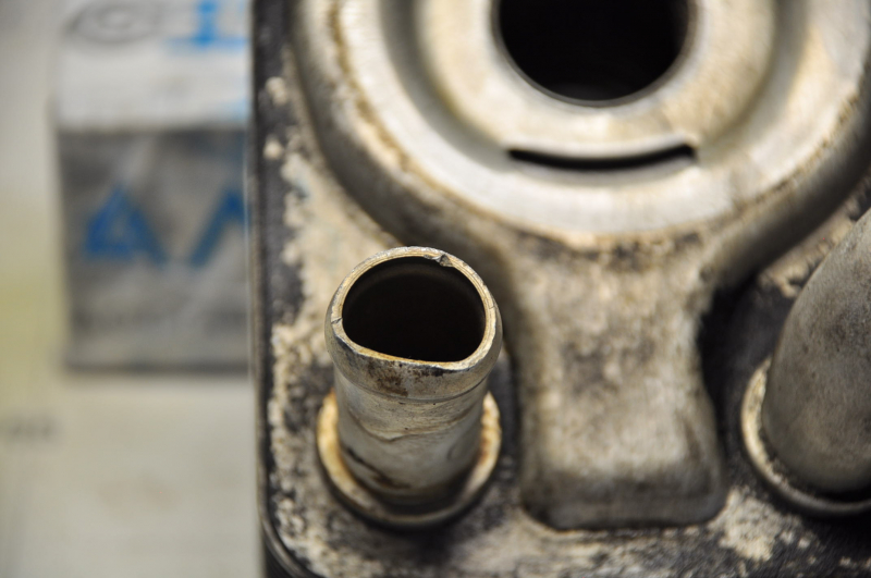Oil cooler ICE Ford Fusion mk5 13-14 1.6T is crushed and the tube is bent