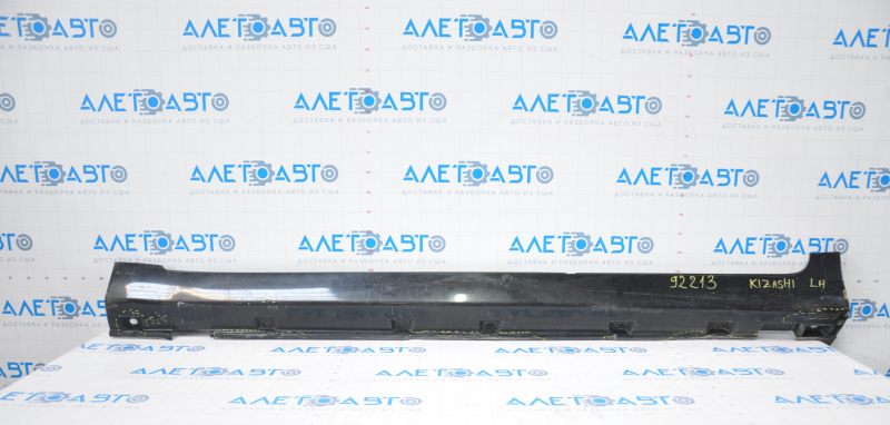 Left side sill for Suzuki Kizashi 10-15, black, broken fasteners, tears, dents, scratches