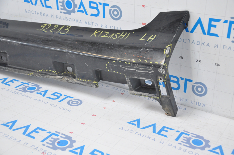 Left side sill for Suzuki Kizashi 10-15, black, broken fasteners, tears, dents, scratches