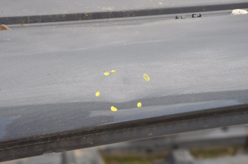 Metal roof Nissan Leaf 11-17 on the body, dented, bumps