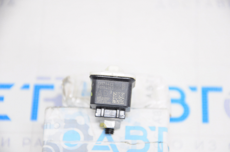 Right door airbag sensor for a 1919 Chevrolet Cruze.