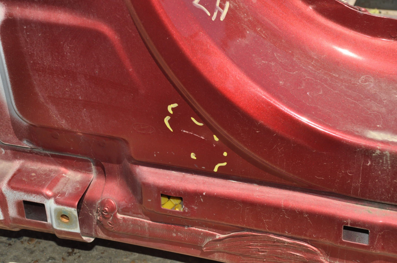 Front left quarter Hyundai Sonata 15-19 red on the body, dented side member nose, bumps
