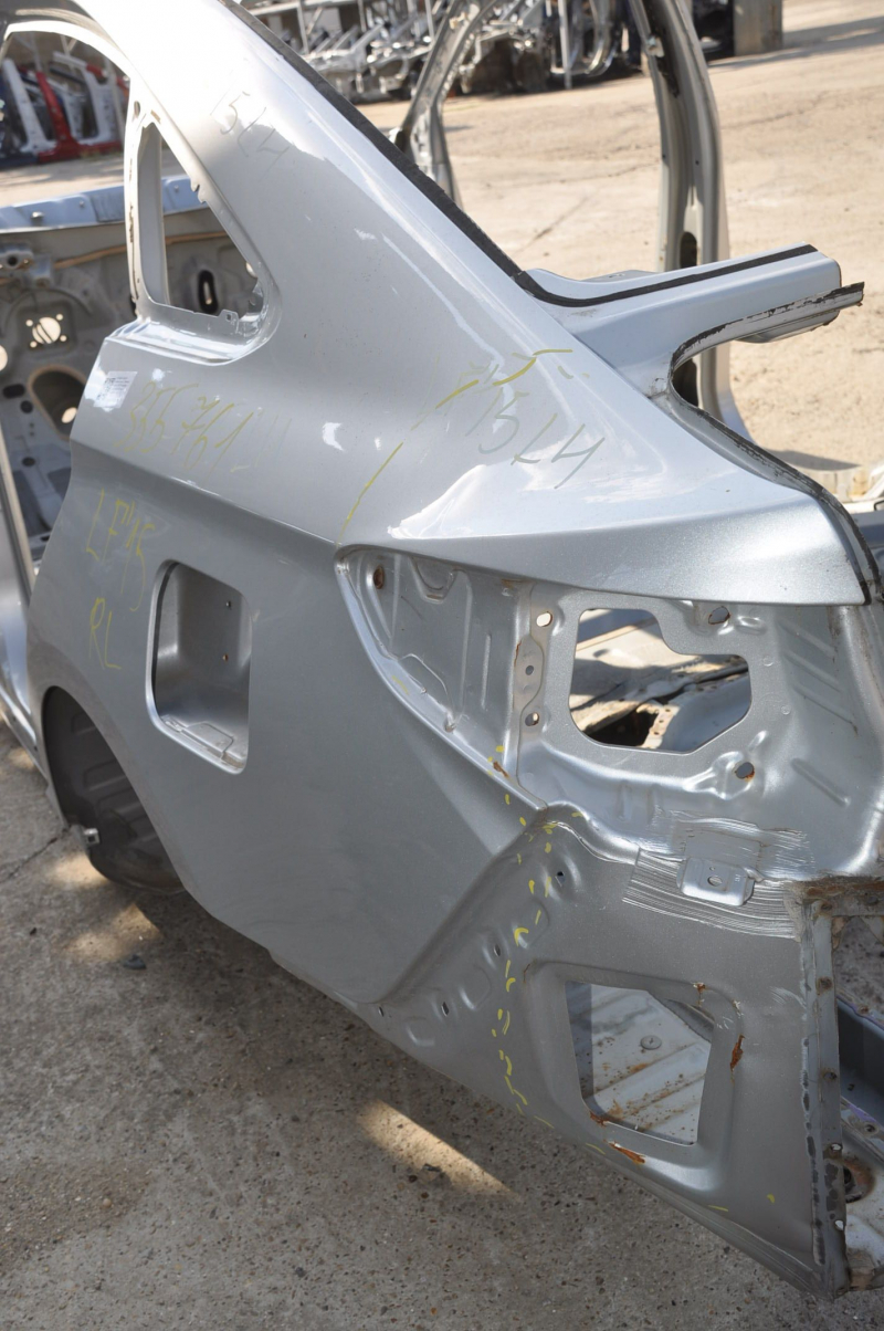 Quarter wing rear left Hyundai Sonata 15-19 silver on the body, bumps, dented