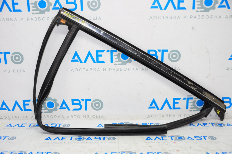 Upper door molding with glass seal, rear left, Lincoln MKC 15-19