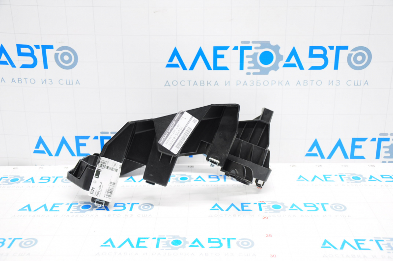 Bracket fog light right Infiniti QX30 17-19