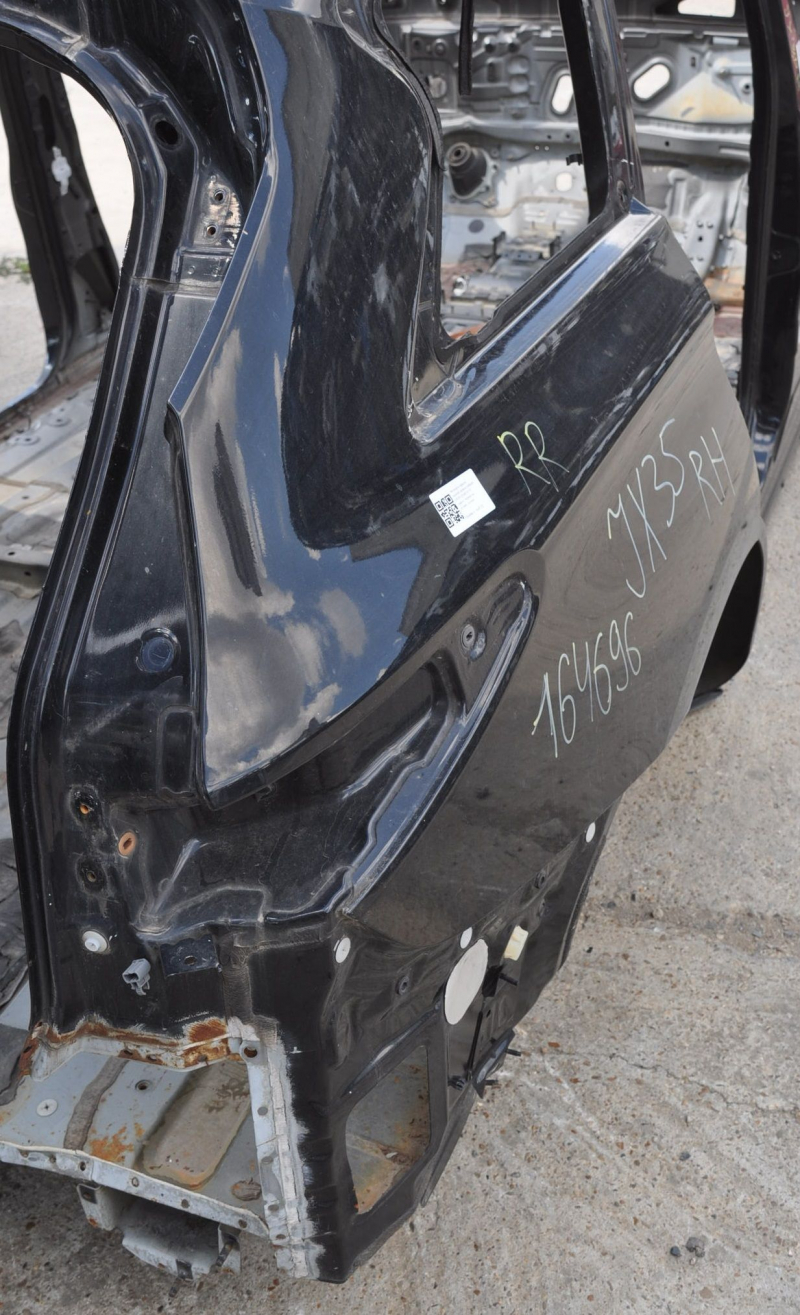 Quarter wing rear right Infiniti JX35 QX60 13-20 pre-rest black on the body, pokes