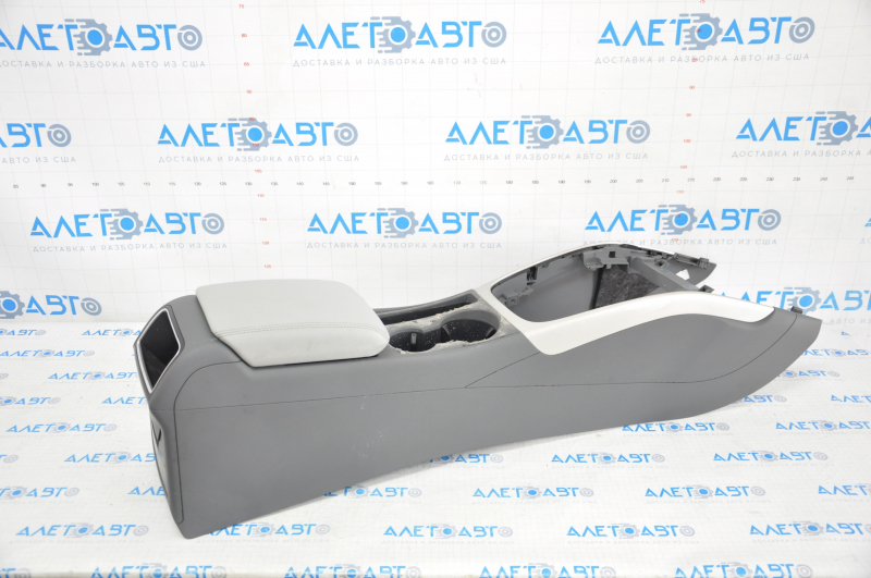 Central console armrest and cup holders Audi A4 B8 13-16 rest leather gray, scratches
